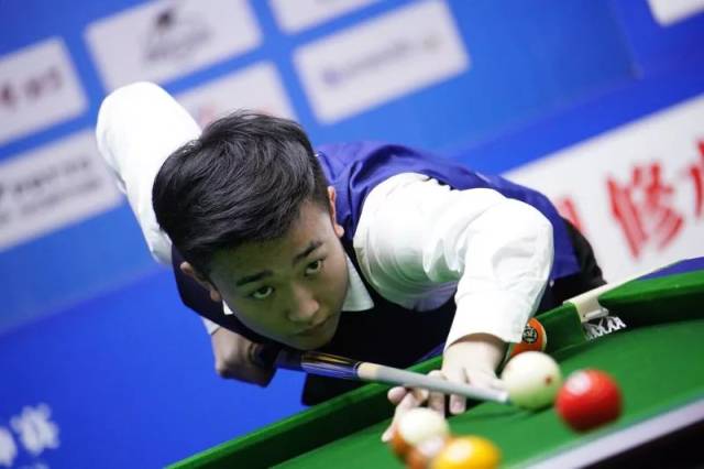 定义了一个 定义了一个